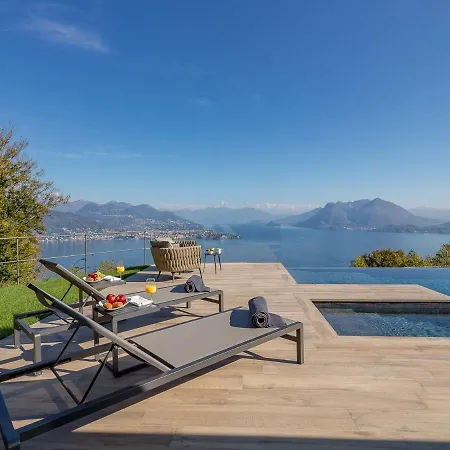 Someraro Sleeps 10 Pool Air Con Wifi * Stresa