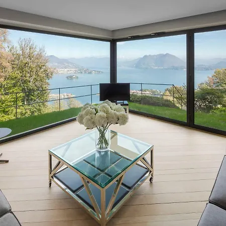 Someraro Sleeps 10 Pool Air Con Wifi Stresa